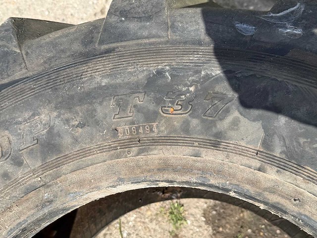 Dunlop - band 400/70-20 - afbeelding 5 van  8