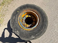 Dunlop - band 405/70r20 (2x) - afbeelding 1 van  10