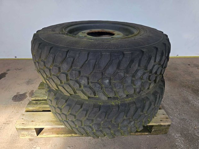 Dunlop - banden 12.5 r20 - afbeelding 2 van  7