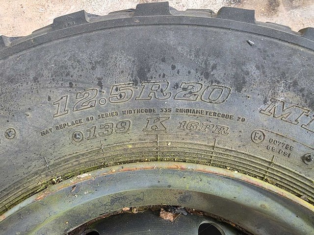 Dunlop - banden 12.5 r20 - afbeelding 6 van  7