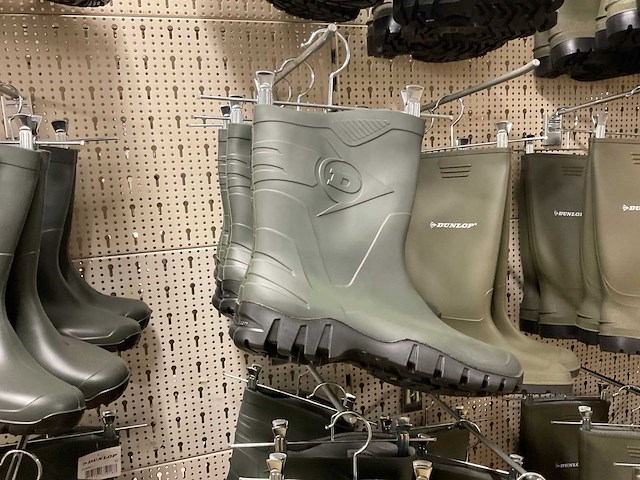 Dunlop - partij regenlaarzen en werkschoenen - afbeelding 9 van  20