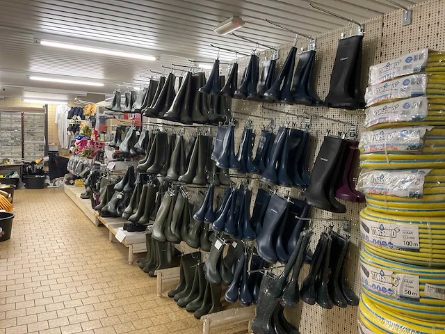 Dunlop - partij regenlaarzen en werkschoenen - afbeelding 12 van  20
