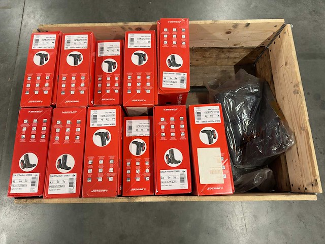 Dunlop - partij werkschoenen/laarzen - afbeelding 4 van  7