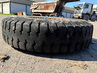 Dunlop - roadster - band 11.00-18 - afbeelding 10 van  10