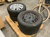 Dunlop 16” vw bandenset - afbeelding 1 van  3