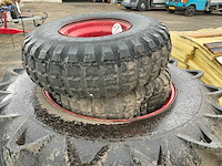 Dunlop banden met velg - afbeelding 1 van  2