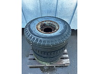 Dunlop – landbouwband highway 10.50x13 met velg 8-gaats (4x) - afbeelding 3 van  3