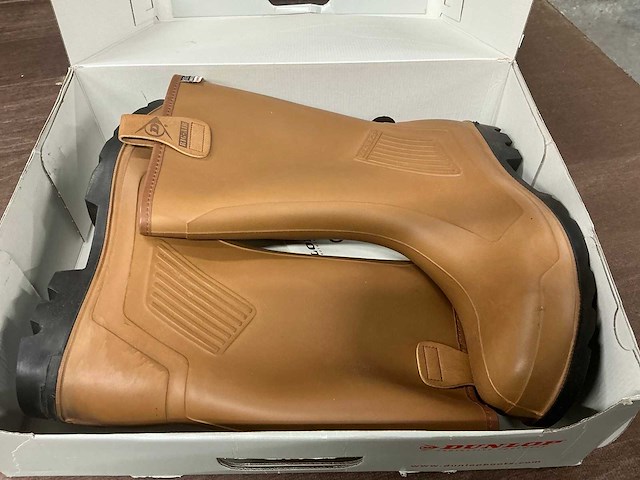 Dunlop maat 47 full safety werklaarzen - afbeelding 1 van  4