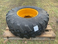 Dunlop sp t9 band met velg - afbeelding 1 van  4