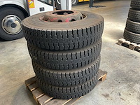 Dunlop sp431 vrachtwagen/bus band met velg - afbeelding 2 van  7