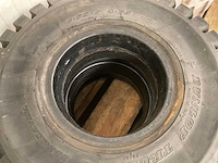 Dunlop trukush heftruck band (2x) - afbeelding 3 van  3