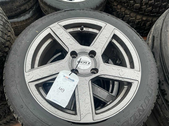 Dunlop wintersport 5 autoband met velg (4x) - afbeelding 4 van  5