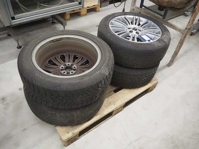 Dunlop - afbeelding 1 van  10
