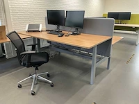Duo zit-sta bureau en bureaustoelen - afbeelding 3 van  9