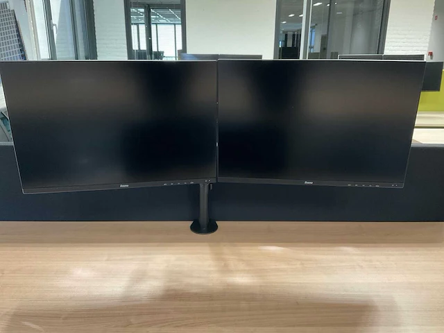 Duo zit-sta werkplek met monitoren en bureaustoelen - afbeelding 3 van  7