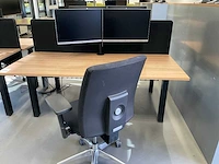 Duo zit-sta werkplek met monitoren - afbeelding 5 van  10