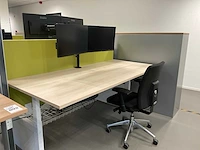 Duo zit-sta werkplek met monitoren - afbeelding 6 van  7