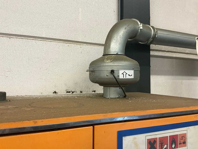 Dupa 2.52.000 chemiekast - afbeelding 3 van  10