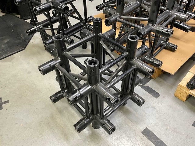 Duratruss diverse aluminium trus - afbeelding 7 van  10
