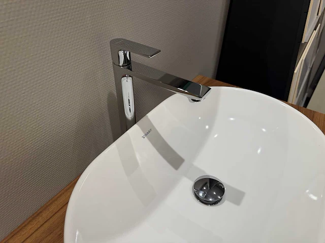 Duravit - d-neo - mat noten - badmeubelset 100 cm - afbeelding 6 van  16