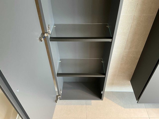 Duravit - l cube - halfhoge kast 40 x 132 cm - afbeelding 7 van  9