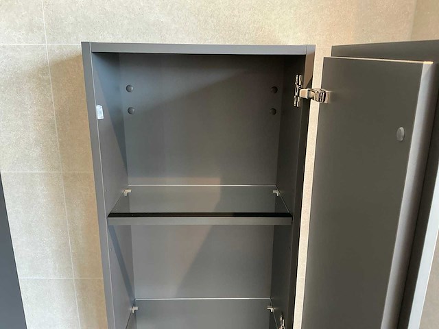 Duravit - l cube - halfhoge kast 40 x 132 cm - afbeelding 5 van  9