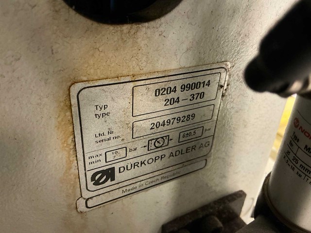 Durkopp adler 204-370 zwaardraad naaimachine - afbeelding 3 van  11