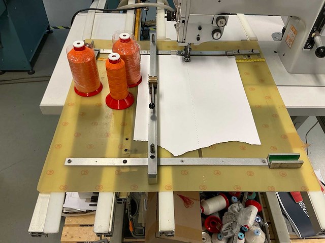 Durkopp adler 204-370 zwaardraad naaimachine - afbeelding 6 van  7