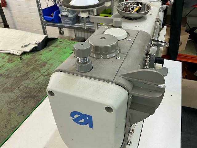 Dürkopp adler h-type 967-100180 eco industriële ledernaaimachine met werktafel - afbeelding 5 van  20