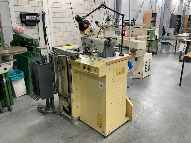 Dürkopp adler linea 20 matic g95 stikautomaat - afbeelding 1 van  9