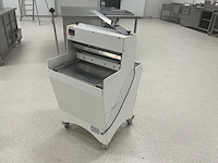 Duro bel 450/18 broodsnijmachine - afbeelding 6 van  7