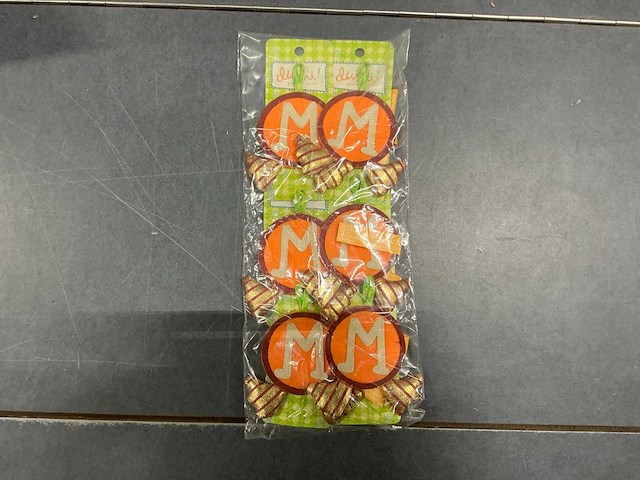 Dushi letter m decoratie (240x) - afbeelding 1 van  6