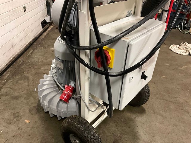 Dustcontrol extor-800 vacuümpomp - afbeelding 7 van  8