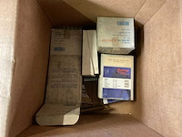 Dutack partij nagels - afbeelding 1 van  4