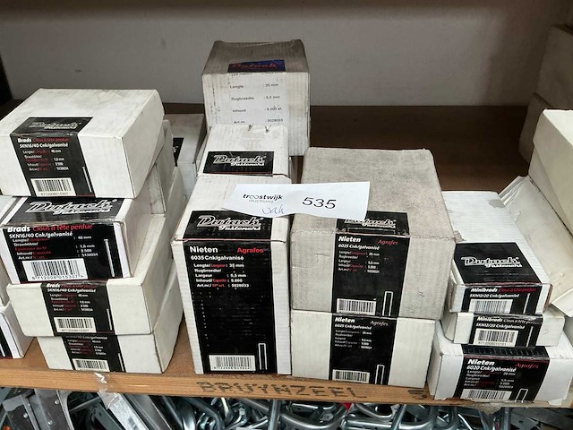 Dutack partij nieten - afbeelding 5 van  9