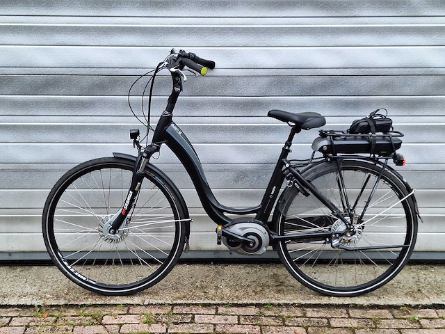 Dutch iddutch id tour elektrische damesfiets bosch middenmotor dames fiets - afbeelding 2 van  8