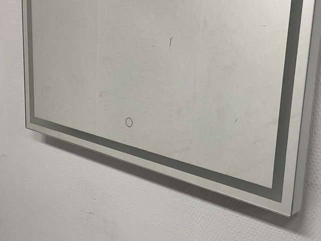 Dutch mirror factory - led verlichting spiegel - 70 x 60 cm - afbeelding 3 van  8