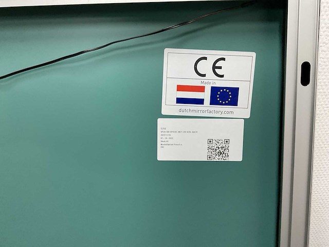 Dutch mirror factory - led verlichting spiegel - 70x60 - afbeelding 7 van  7
