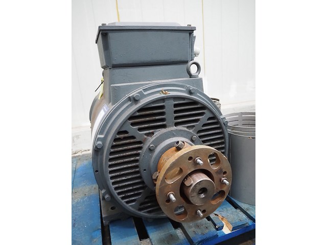 Dutchi motors - afbeelding 9 van  12