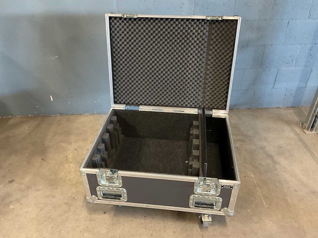 Duty cases 79x59cm flightcase - afbeelding 2 van  2