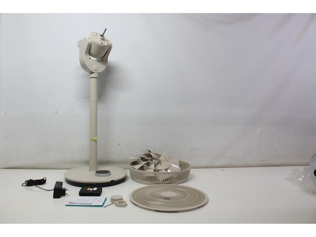 Duux whisper flex smart statiefventilator met dock & accu greige - afbeelding 5 van  6