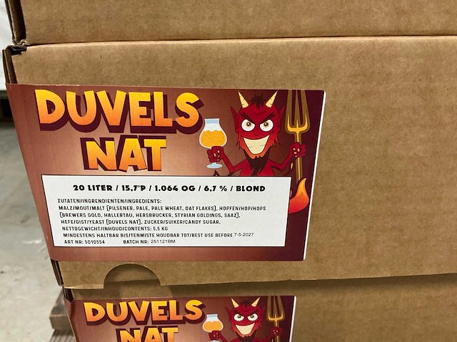 Duvels nat do it self beerkit (19x) - afbeelding 1 van  4