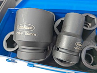 Dw - 2025 - 2600nm - pneumatische slagmoersleutel met 12 dlg doppenset 1" - afbeelding 2 van  12