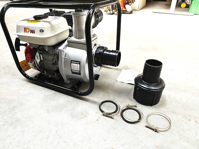 Dw - 30m3 - waterpomp benzine - afbeelding 2 van  3