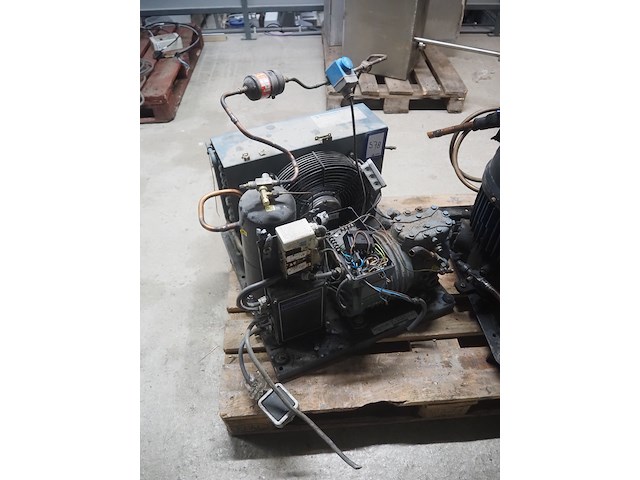 Dwm copeland - afbeelding 2 van  9