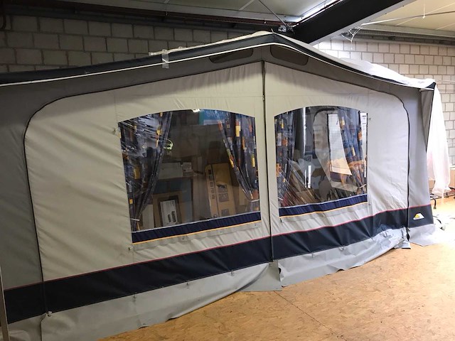 Dwt voortent - afbeelding 1 van  5