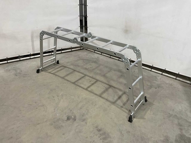 Dxl-4-3 - multifunctionele ladder - afbeelding 1 van  6