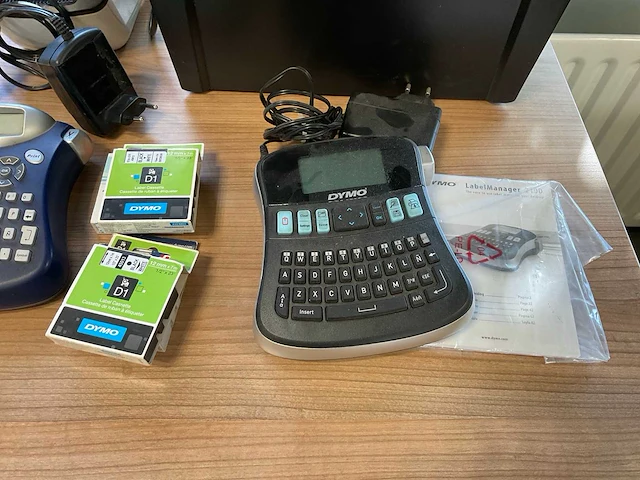Dymo, brother, fellowes labelprinters en papierversnipperaar (4x) - afbeelding 5 van  8