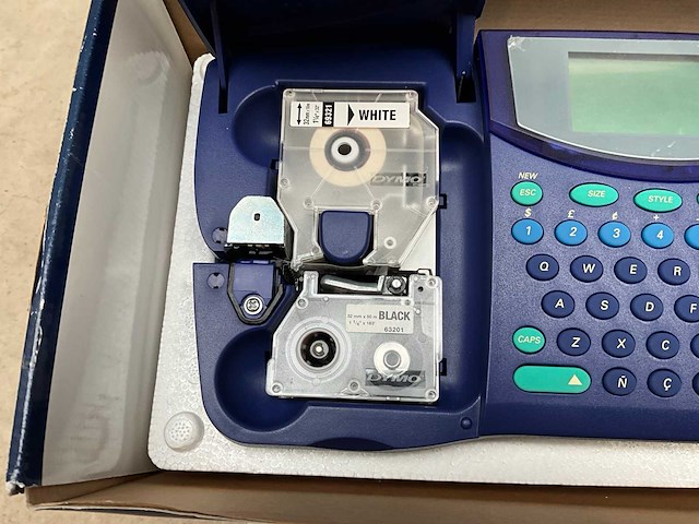 Dymo labelmanager 9000 labelprinter - afbeelding 6 van  10
