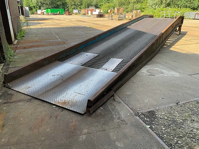 Dyna seal - werkplatform - afbeelding 6 van  14